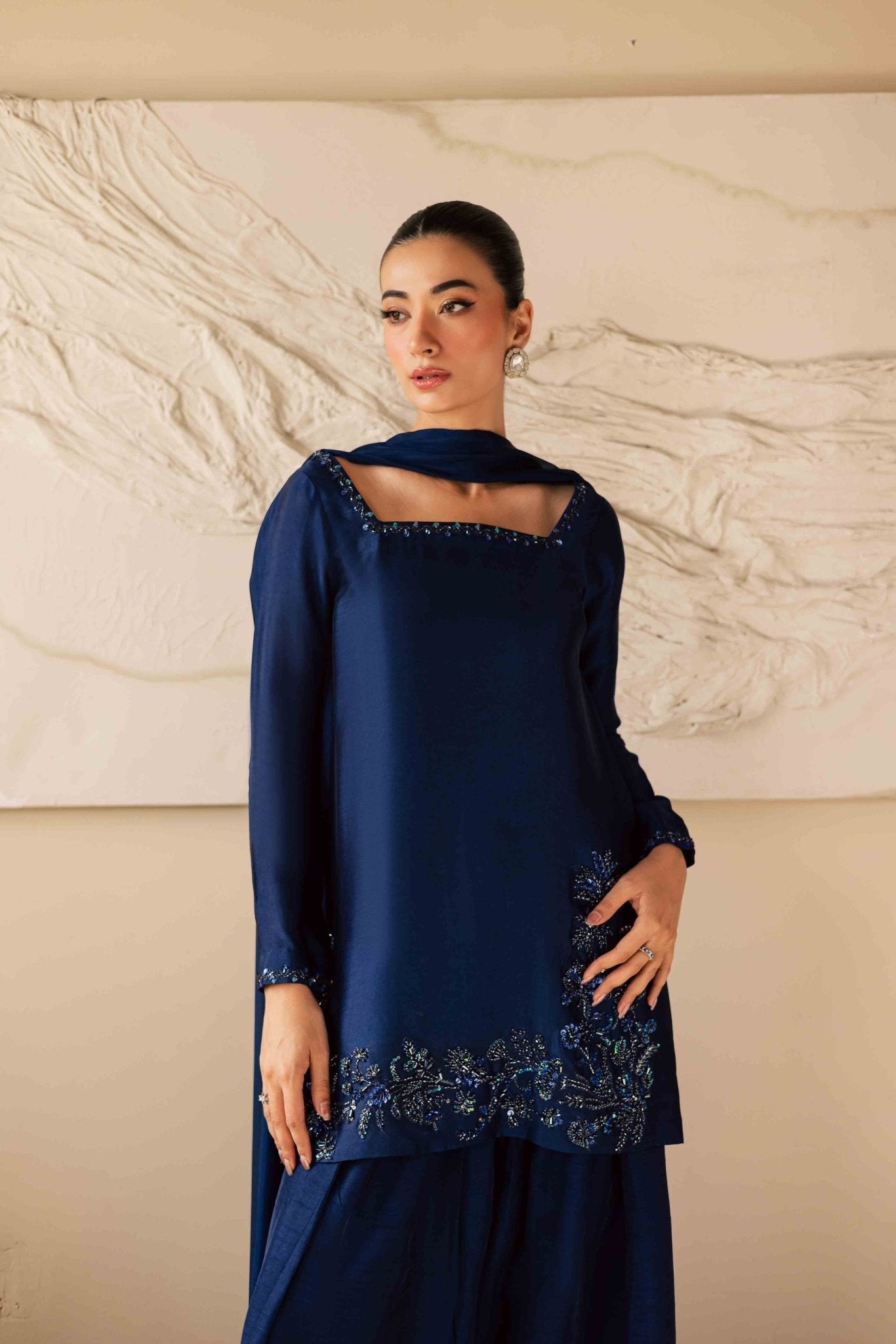 BLUE Dynasty - AishOfficial