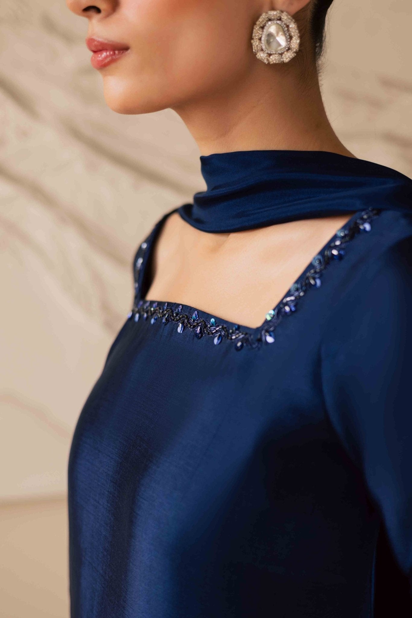 BLUE Dynasty - AishOfficial