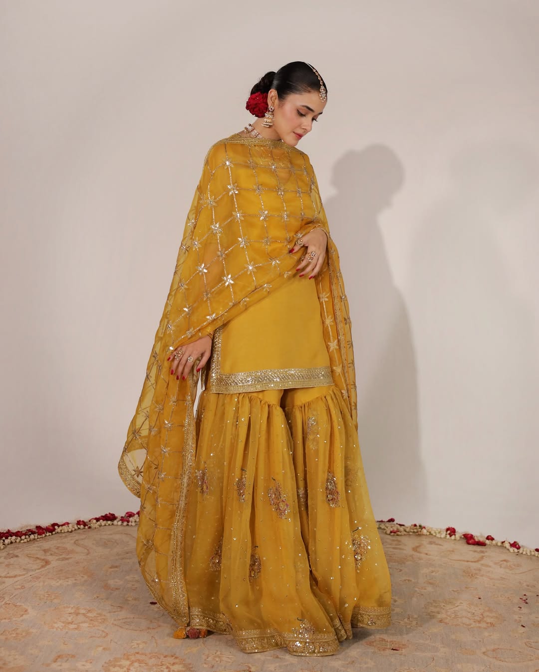 Butter Yellow Outfit - AishOfficial