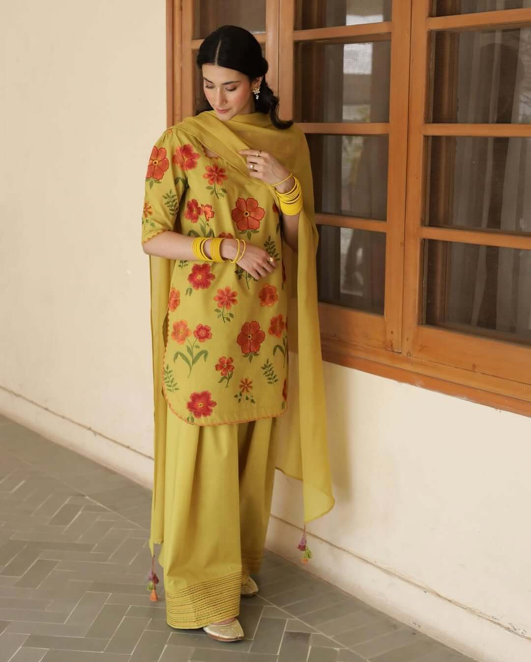 MUSTARD OUTFIT - AishOfficial