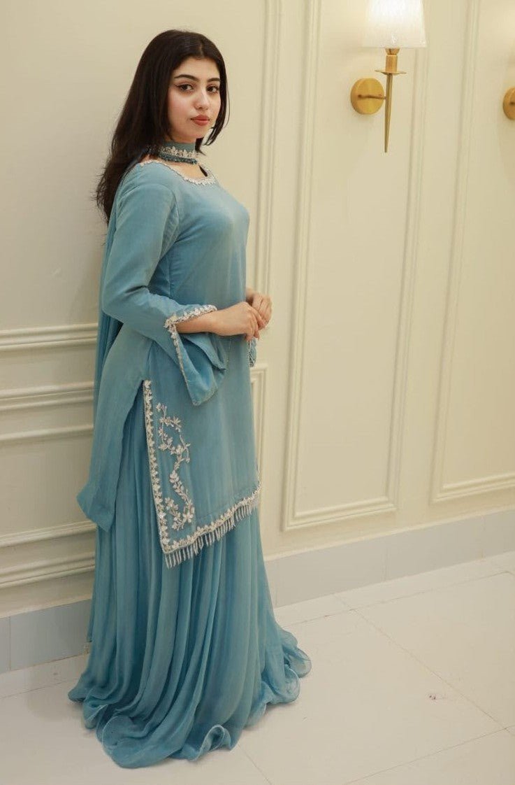 Aish Azure Grace - AishOfficial