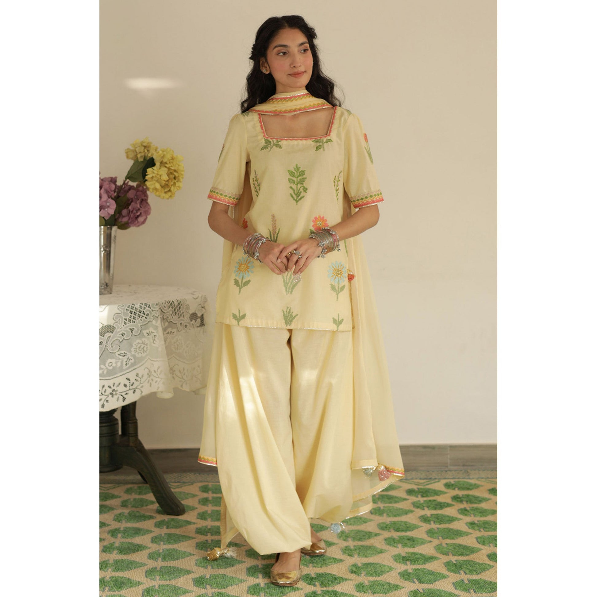 Aish Butter bloom - AishOfficial