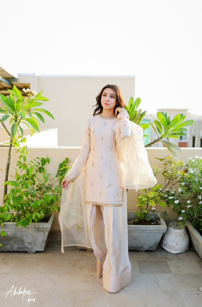 IVORY GOLD - AishOfficial