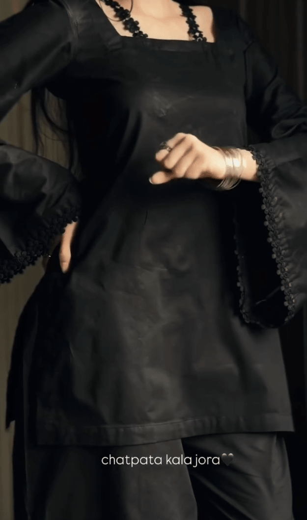 Midnight Gul - AishOfficial