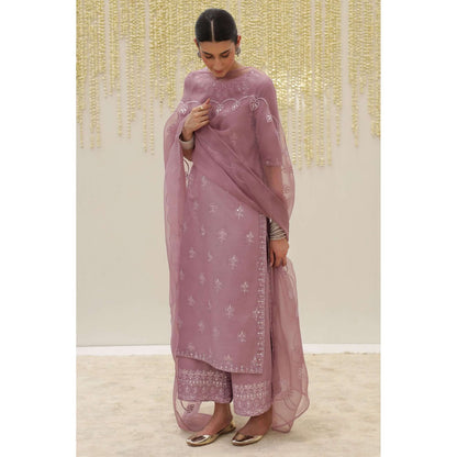 Petal Outfit - AishOfficial