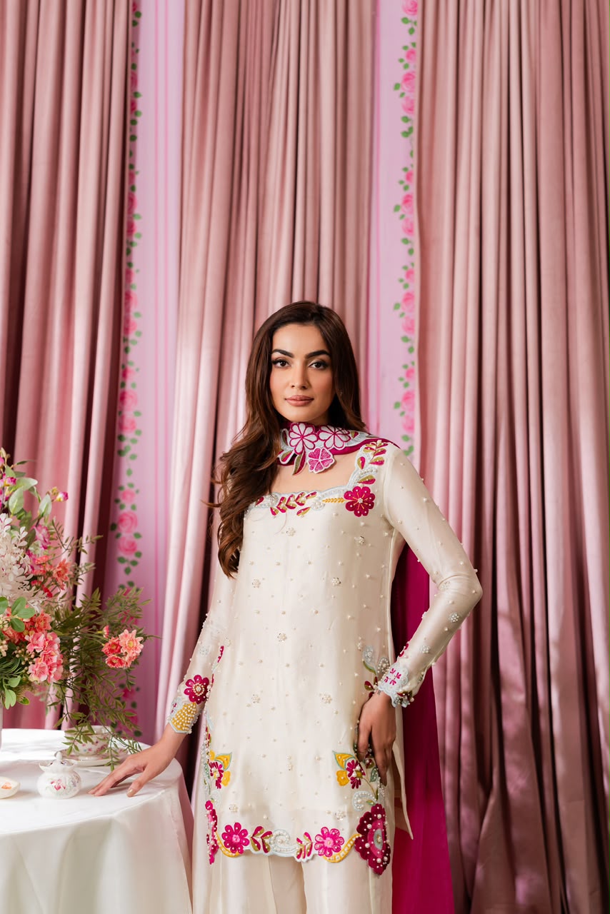 Aish-Rose